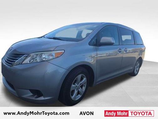 2013 Toyota Sienna LE