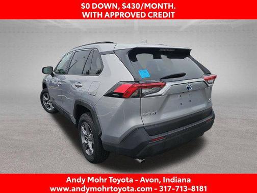 Silver Sky Metallic 2022 Toyota RAV4 Hybrid LE
