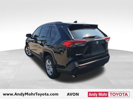 2020 Toyota RAV4 Hybrid LE