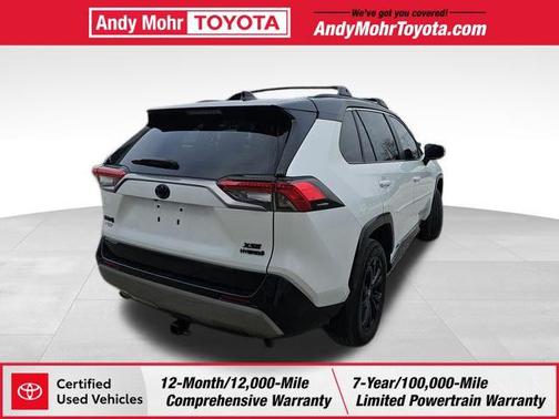 2024 Toyota RAV4 Hybrid SE