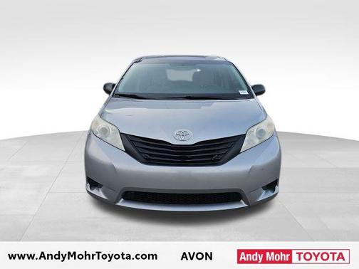 2017 Toyota Sienna SE