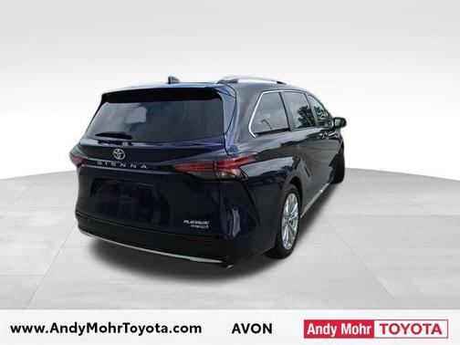 2023 Toyota Sienna Platinum 7 Passenger