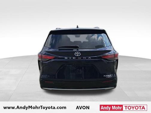 2023 Toyota Sienna Platinum 7 Passenger
