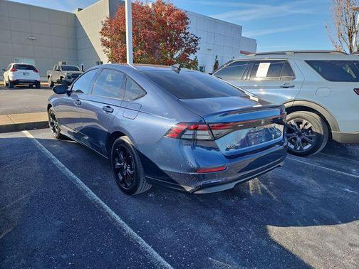 2025 Honda Accord Sport SE 1.5T