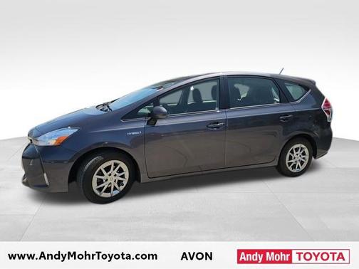 2015 Toyota Prius v Three