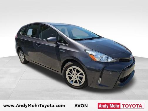 2015 Toyota Prius v Three