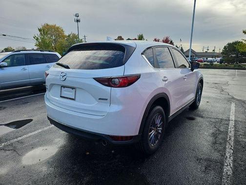 2017 Mazda CX-5 Sport