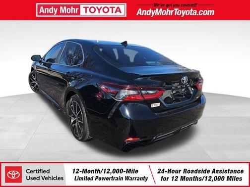 Midnight Black Metallic 2021 Toyota Camry SE