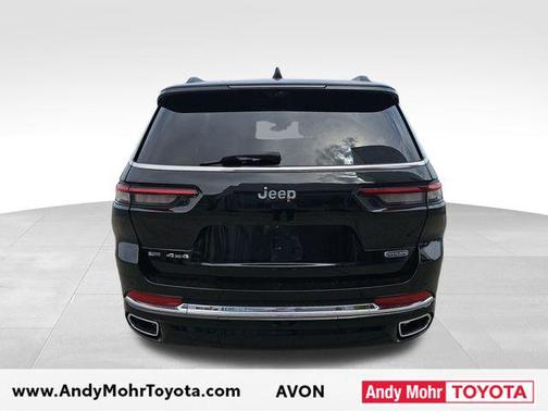 Diamond Black Crystal Pearlcoat 2021 Jeep Grand Cherokee L Overland