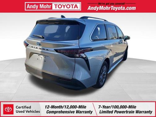 2025 Toyota Sienna XLE