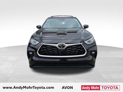 2023 Toyota Highlander LE I4
