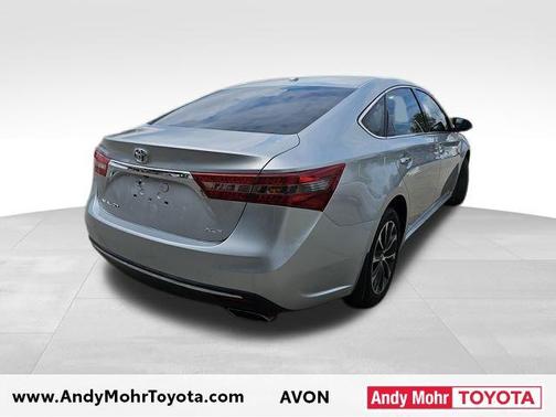 2016 Toyota Avalon XLE
