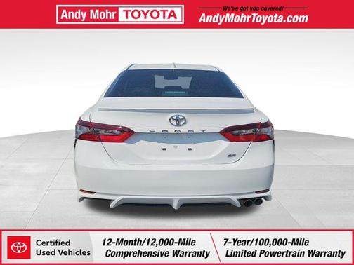 Ice Cap 2024 Toyota Camry SE