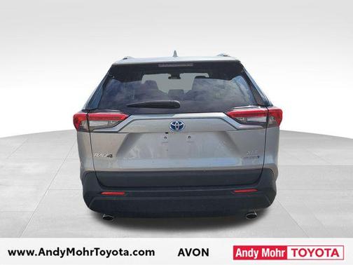 Silver Sky Metallic 2021 Toyota RAV4 Hybrid XLE