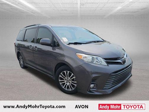 Predawn Gray Mica 2019 Toyota Sienna XLE