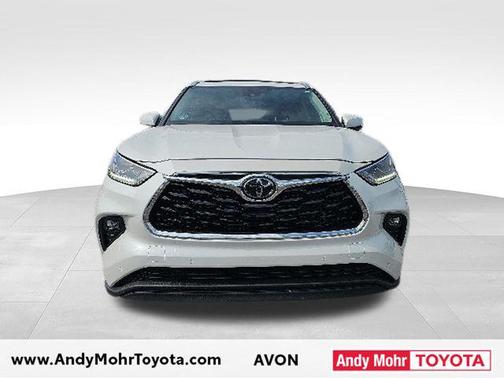 Wind Chill Pearl 2023 Toyota Highlander Limited