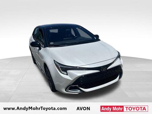 Wind Chill Pearl/Midnight Black Metallic 2023 Toyota Corolla XSE