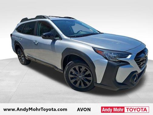 Ice Silver Metallic 2023 Subaru Outback Onyx Edition