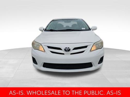 Super White 2011 Toyota Corolla LE