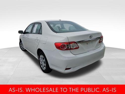 Super White 2011 Toyota Corolla LE