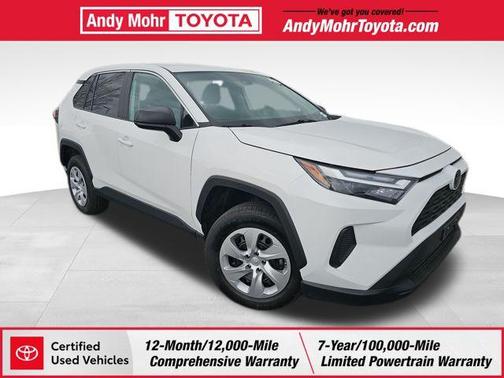 Ice Cap 2024 Toyota RAV4 LE