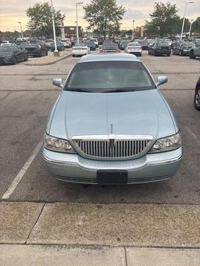 2009 Lincoln Town Car Signature