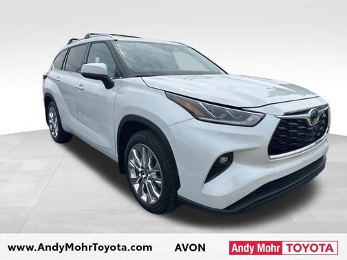 Wind Chill Pearl 2022 Toyota Highlander Limited