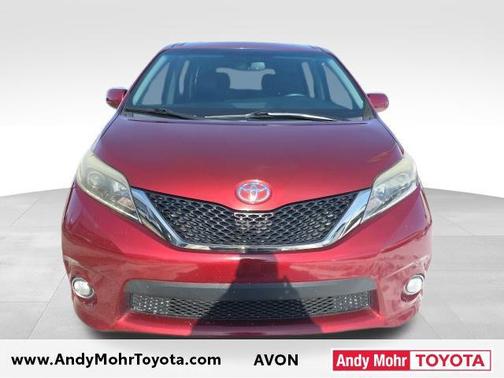 2017 Toyota Sienna SE