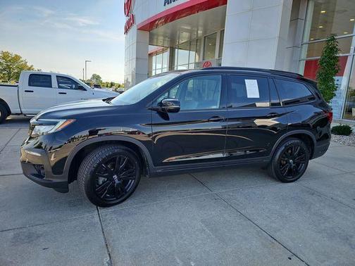 2022 Honda Pilot Black Edition