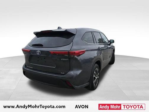 2020 Toyota Highlander Hybrid XLE