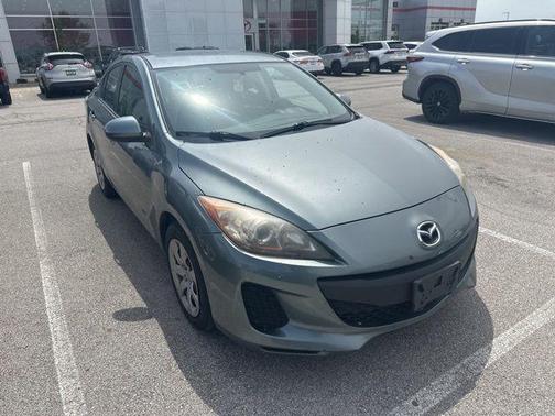 2013 Mazda Mazda3 i Sport