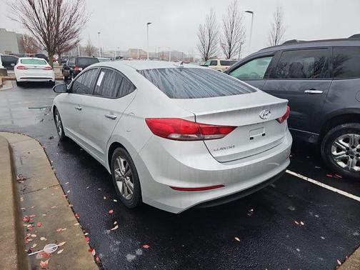 2017 Hyundai ELANTRA Value Edition
