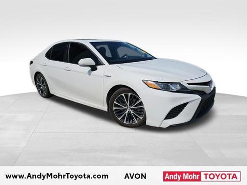 2020 Toyota Camry SE