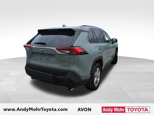 2021 Toyota RAV4 Hybrid XLE