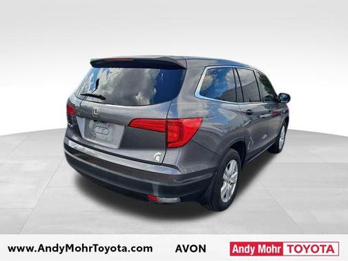 2016 Honda Pilot LX
