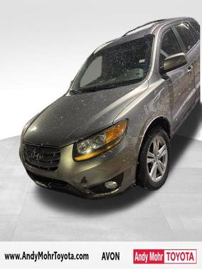 2011 Hyundai SANTA FE SE