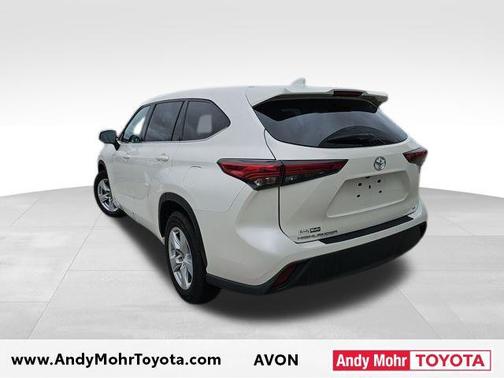 2021 Toyota Highlander LE