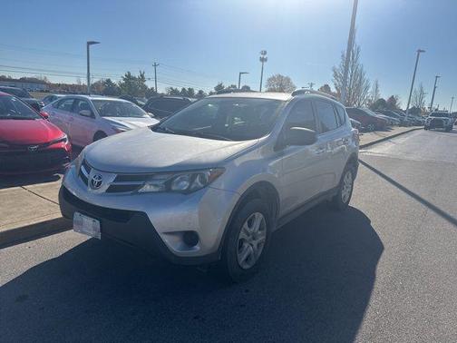 2014 Toyota RAV4 LE