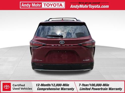 2025 Toyota Sienna Platinum 7 Passenger