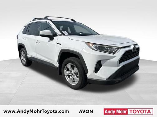 Super White 2021 Toyota RAV4 Hybrid XLE