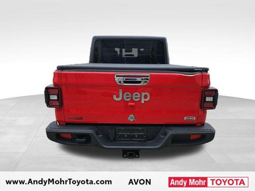 Firecracker Red Clearcoat 2020 Jeep Gladiator Overland