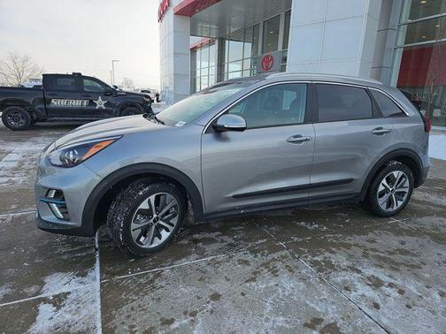 2022 Kia Niro EV EX