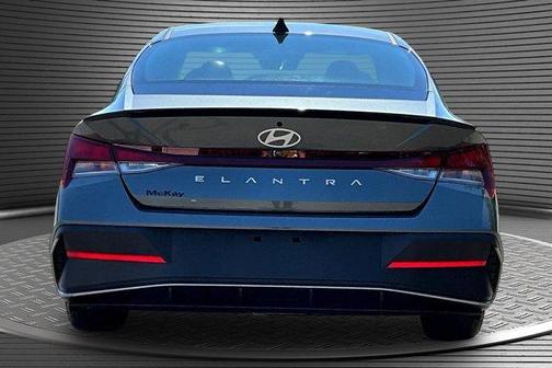 Amazon Gray 2026 Hyundai ELANTRA SEL Sport