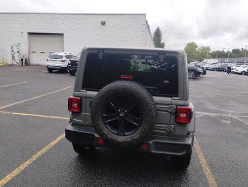 2021 Jeep Wrangler Unlimited Sahara Altitude