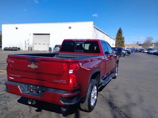 2022 Chevrolet Silverado 2500 High Country