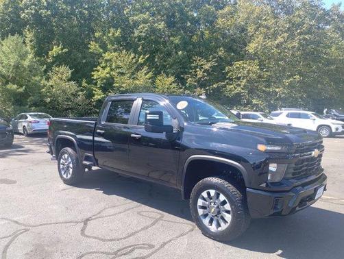 2024 Chevrolet Silverado 2500 Custom