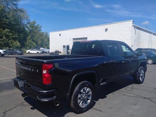 2024 Chevrolet Silverado 2500 Custom