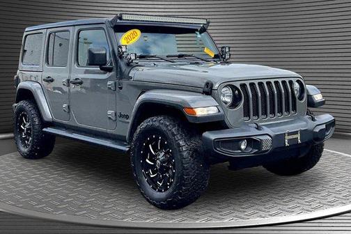 2020 Jeep Wrangler Unlimited Sahara Altitude