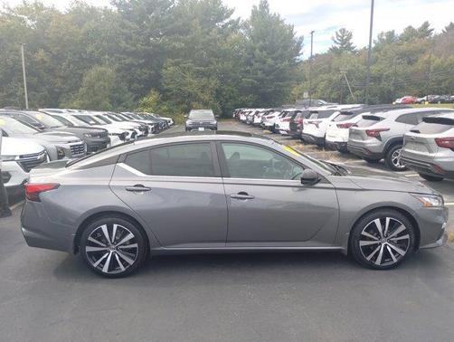 2019 Nissan Altima 2.5 SR
