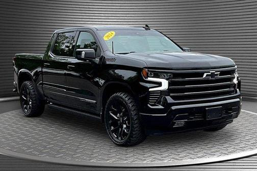 Black 2024 Chevrolet Silverado 1500 High Country